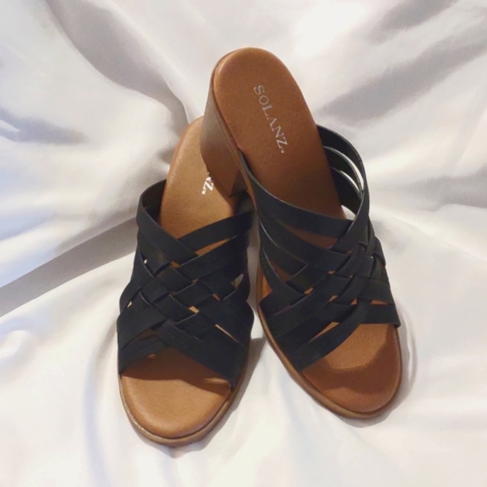 Solanz Paulina Heeled Dress Sandals size 8M Never worn!